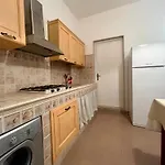 Valentina 托雷拉皮罗